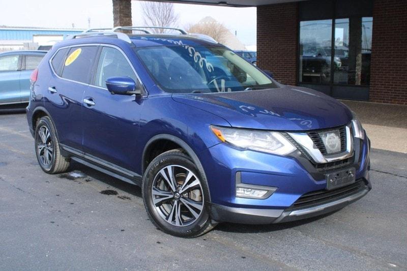 used 2017 Nissan Rogue car