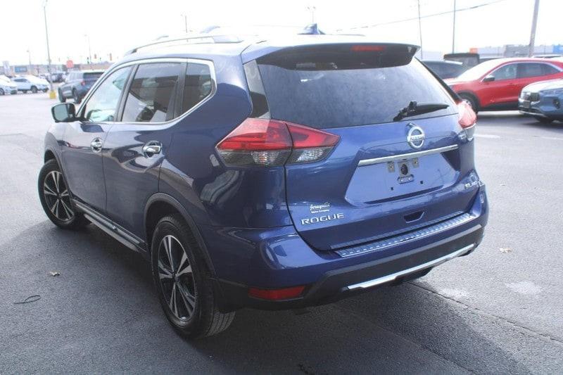 used 2017 Nissan Rogue car