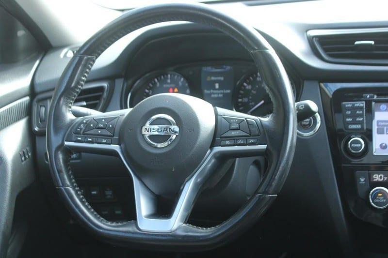 used 2017 Nissan Rogue car