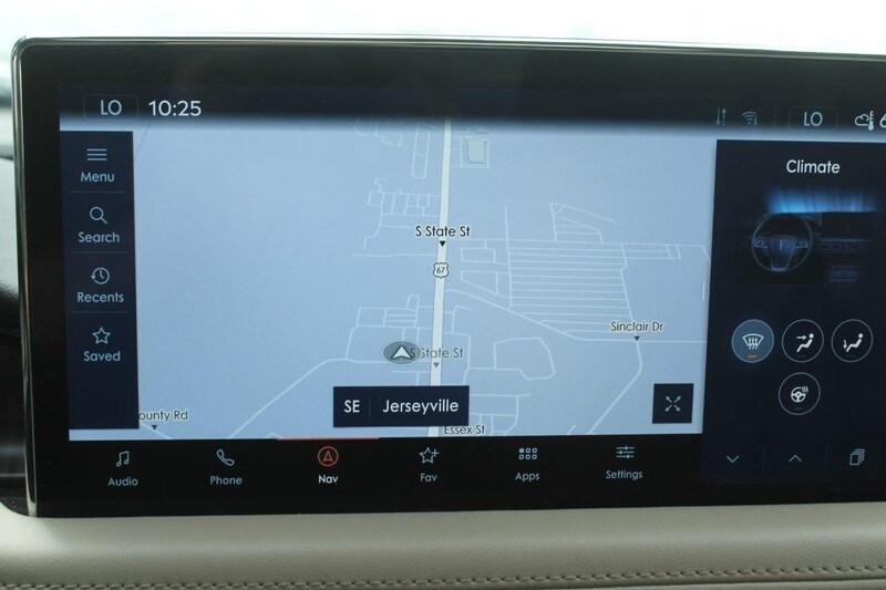 used 2022 Lincoln Nautilus car, priced at $40,995