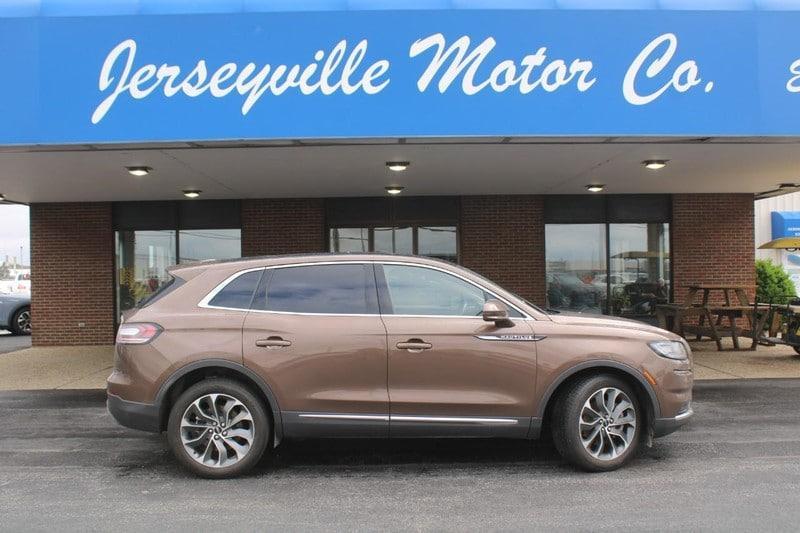 used 2022 Lincoln Nautilus car, priced at $36,995