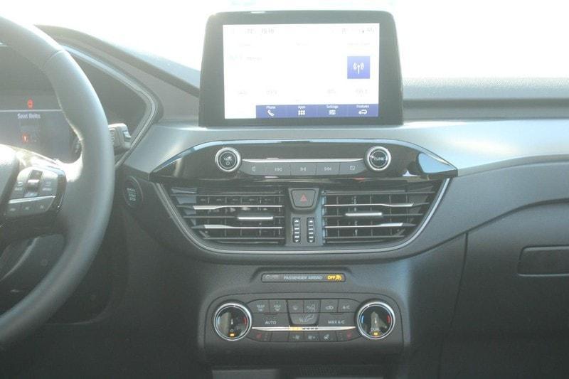 new 2025 Ford Escape car, priced at $29,900