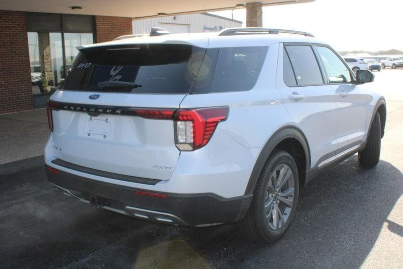 new 2025 Ford Explorer car, priced at $46,224