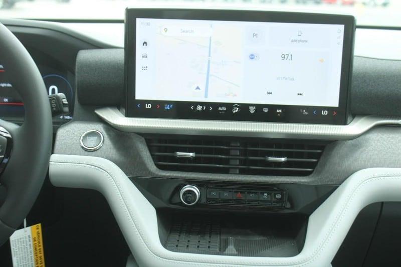 new 2025 Ford Explorer car, priced at $58,810