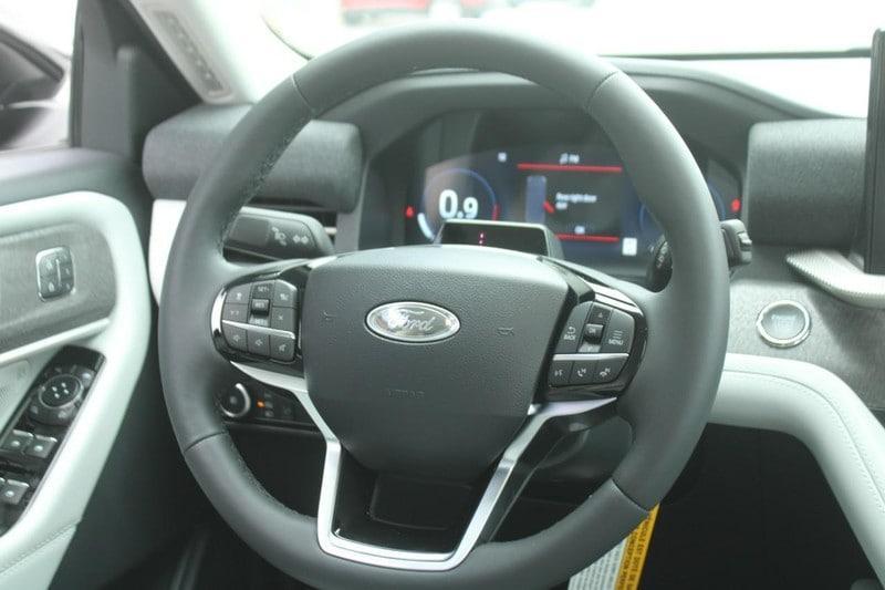 new 2025 Ford Explorer car, priced at $58,810