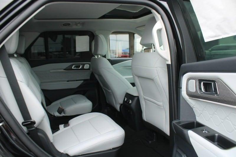 new 2025 Ford Explorer car, priced at $58,810
