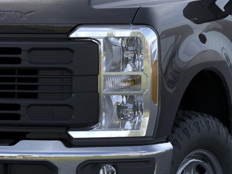 new 2025 Ford F-250 car, priced at $52,520