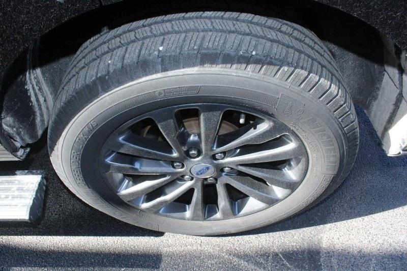 used 2019 Ford Expedition car, priced at $35,995