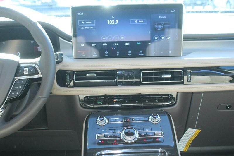 used 2022 Lincoln Nautilus car, priced at $36,995