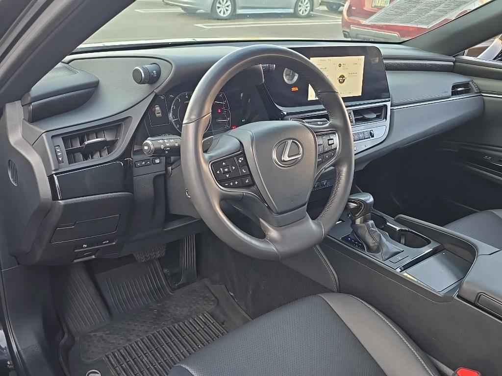 used 2023 Lexus ES 350 car, priced at $34,400