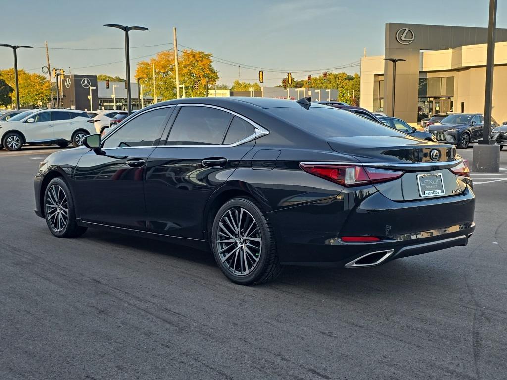 used 2023 Lexus ES 350 car, priced at $34,400
