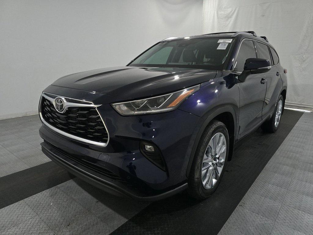 used 2023 Toyota Highlander car, priced at $42,500