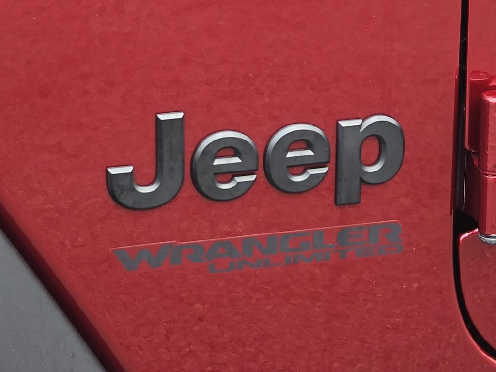 used 2022 Jeep Wrangler Unlimited car, priced at $27,900