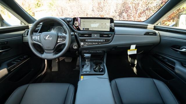 new 2025 Lexus ES 300h car, priced at $47,767