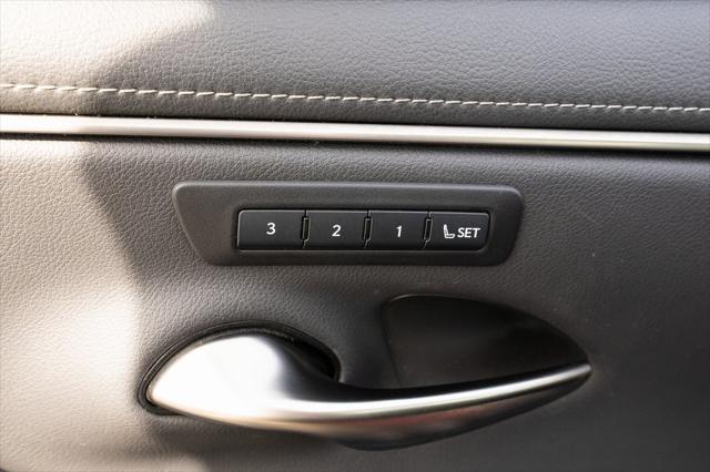 used 2022 Lexus ES 350 car, priced at $35,300