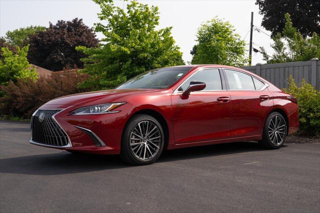 new 2025 Lexus ES 350 car, priced at $46,705