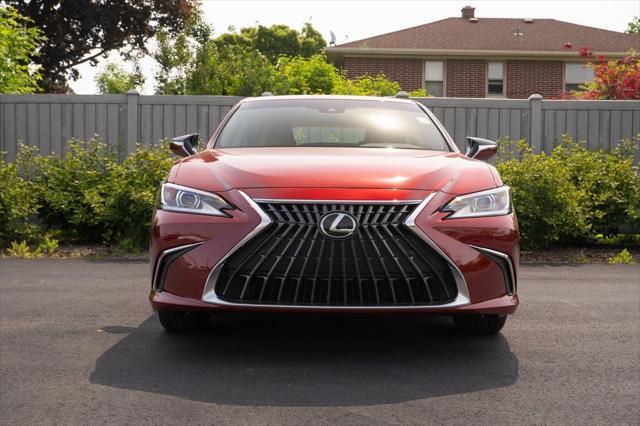 new 2025 Lexus ES 350 car, priced at $46,705