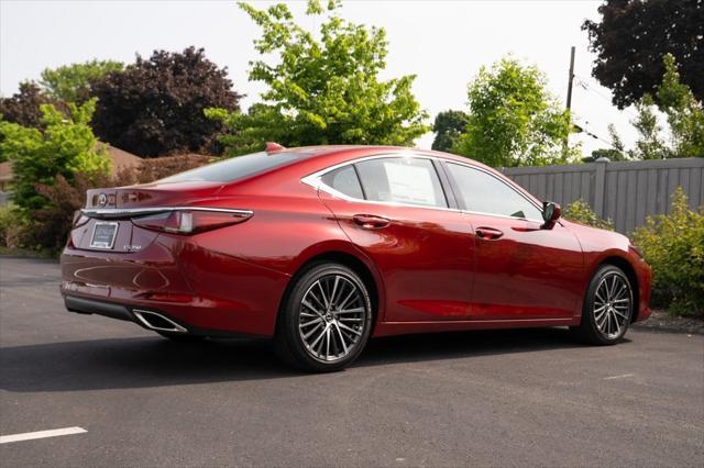 new 2025 Lexus ES 350 car, priced at $46,705