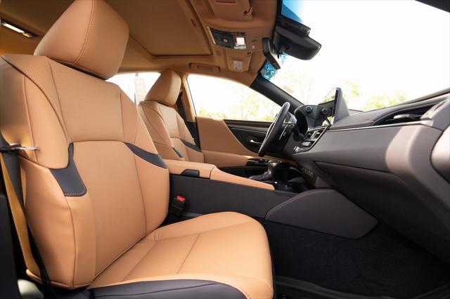 new 2025 Lexus ES 350 car, priced at $46,705
