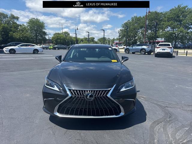 used 2025 Lexus ES 350 car, priced at $45,000