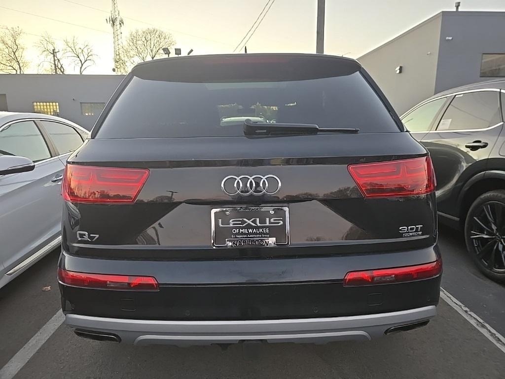 used 2018 Audi Q7 car, priced at $24,496