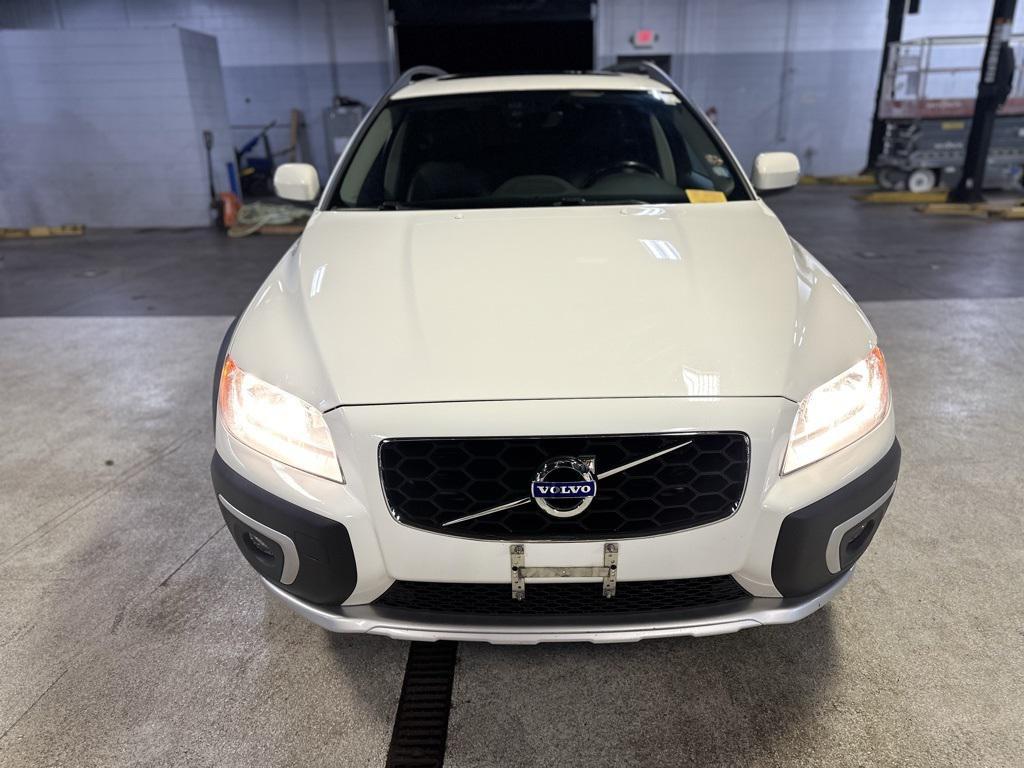 used 2016 Volvo XC70 car, priced at $14,900