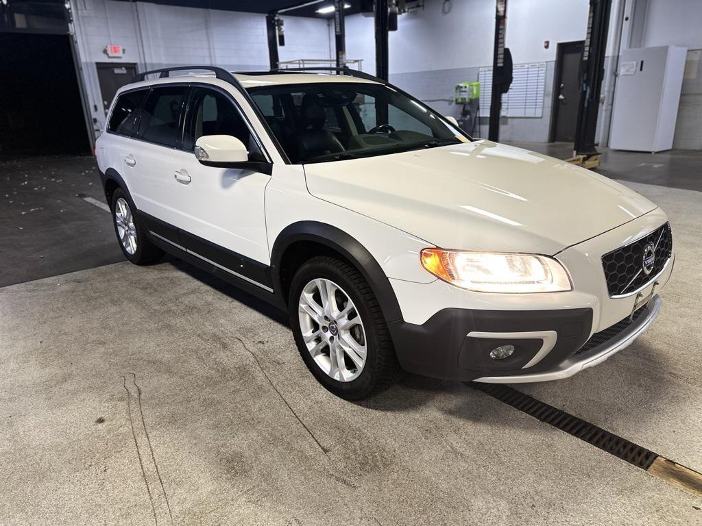 used 2016 Volvo XC70 car, priced at $14,900