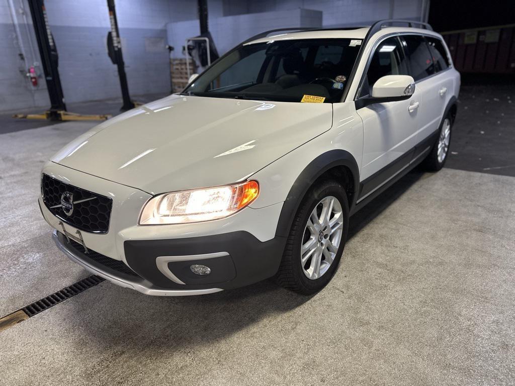 used 2016 Volvo XC70 car, priced at $14,900