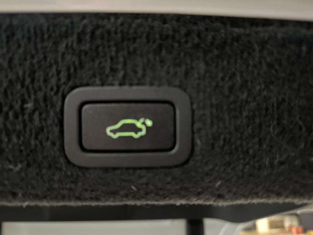 used 2016 Volvo XC70 car, priced at $14,900
