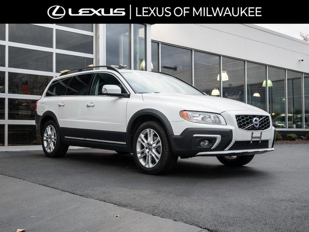 used 2016 Volvo XC70 car, priced at $14,700