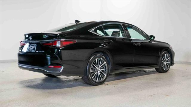 used 2022 Lexus ES 250 car, priced at $33,200