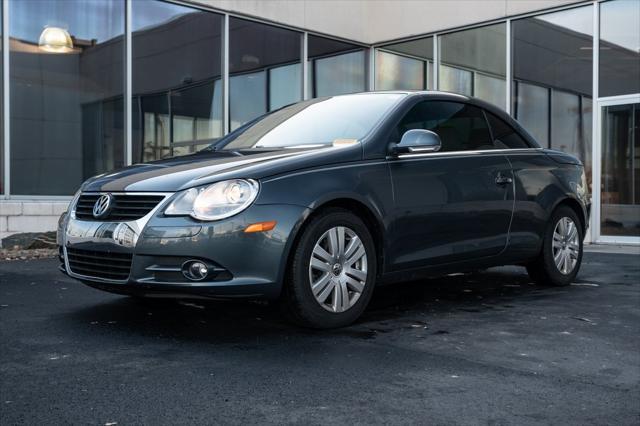 used 2008 Volkswagen Eos car, priced at $14,000