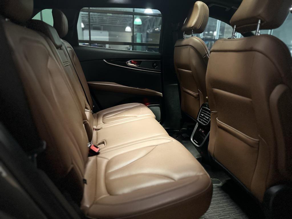 used 2021 Lincoln Nautilus car, priced at $31,708