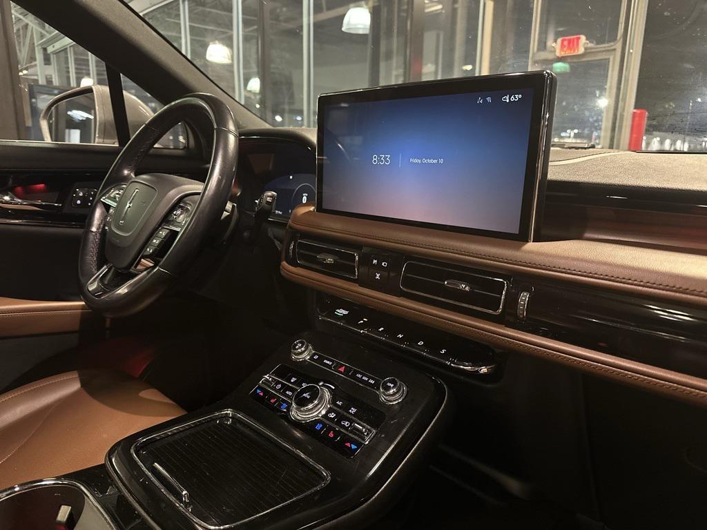 used 2021 Lincoln Nautilus car, priced at $31,708