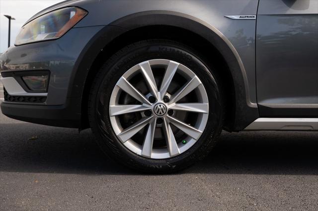 used 2017 Volkswagen Golf Alltrack car, priced at $10,900