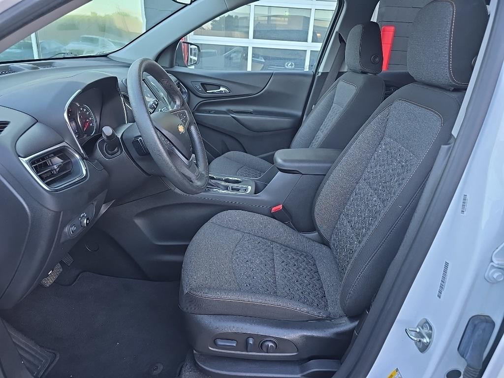 used 2022 Chevrolet Equinox car, priced at $17,768
