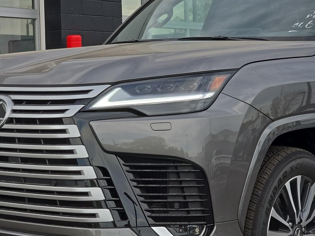 new 2025 Lexus LX 600 car, priced at $108,695