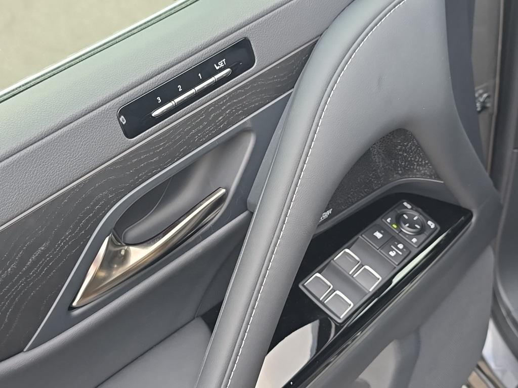 new 2025 Lexus LX 600 car, priced at $108,695