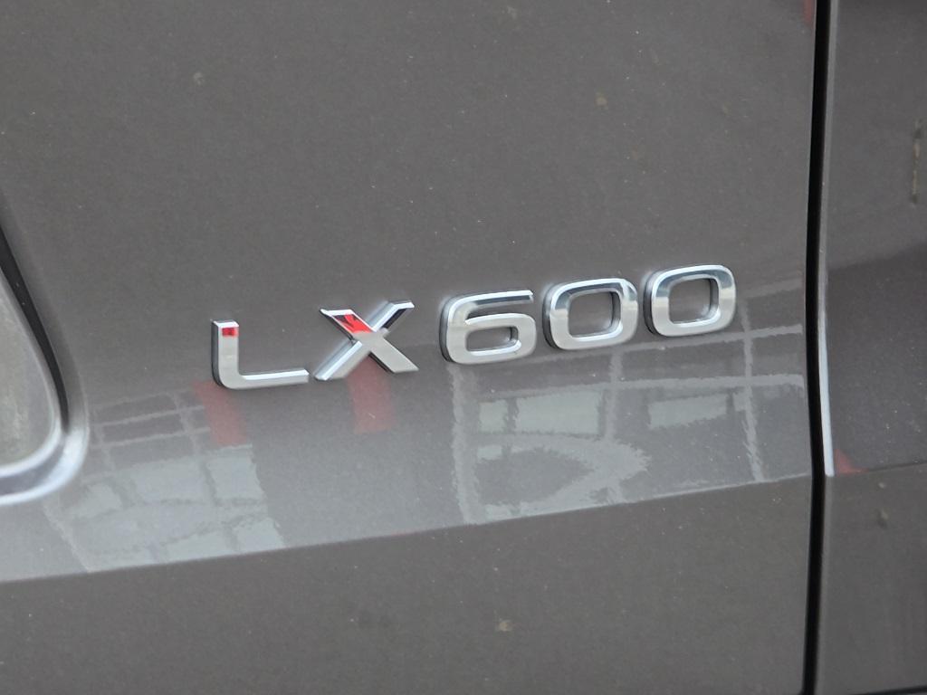 new 2025 Lexus LX 600 car, priced at $108,695