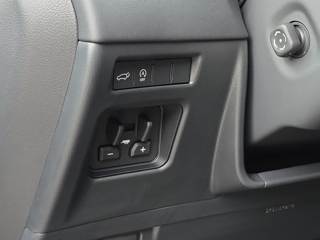 new 2025 Lexus LX 600 car, priced at $108,695