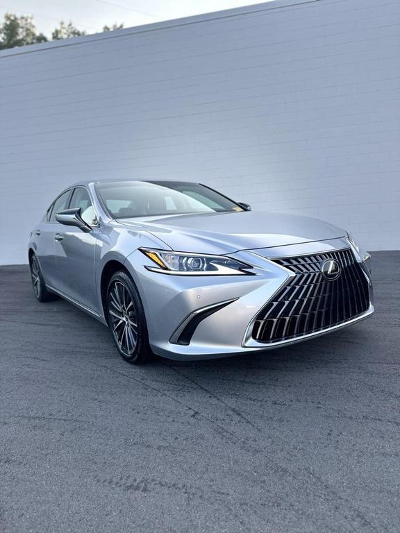 used 2023 Lexus ES 350 car, priced at $38,900