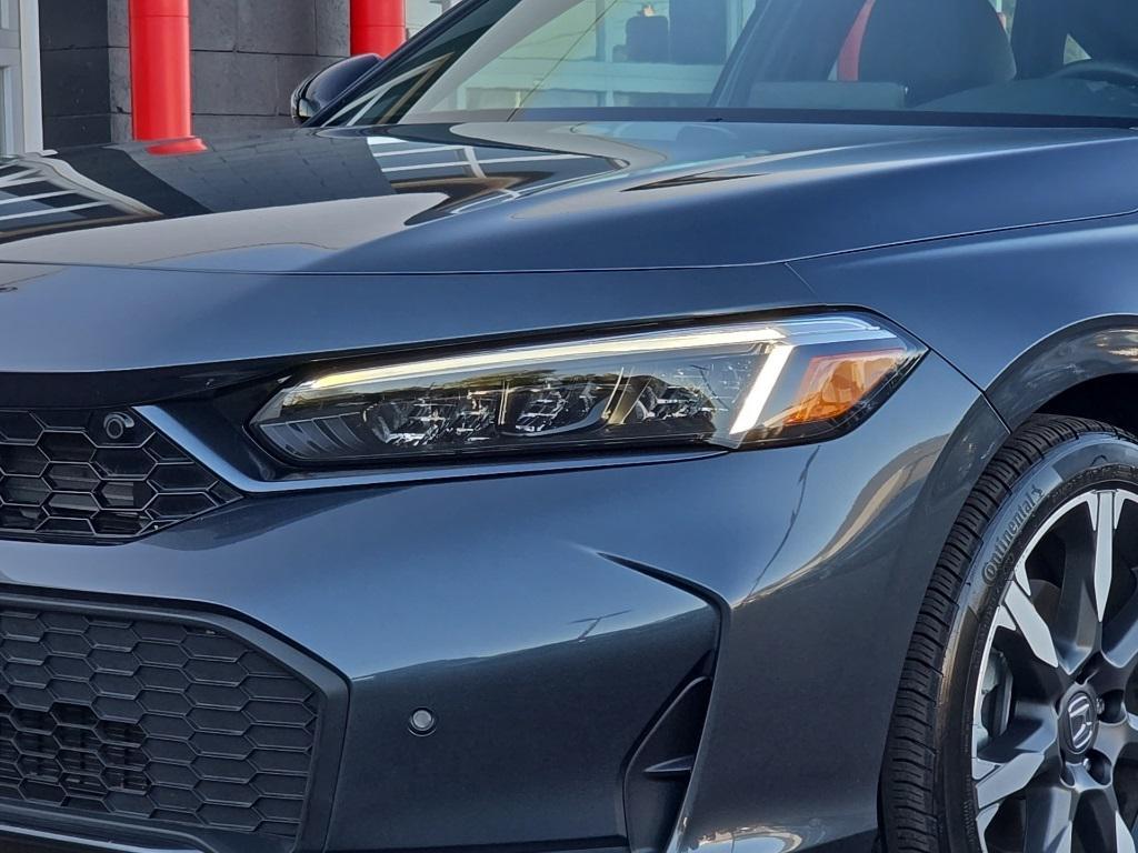 used 2025 Honda Civic Hybrid car, priced at $28,293