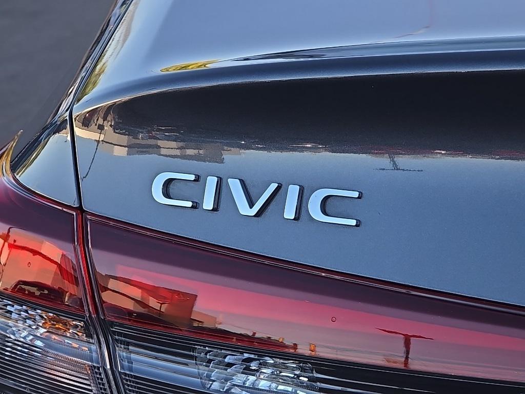 used 2025 Honda Civic Hybrid car, priced at $28,293