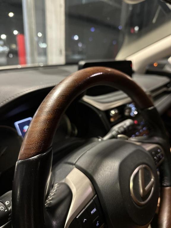 used 2022 Lexus RX 350L car, priced at $43,000