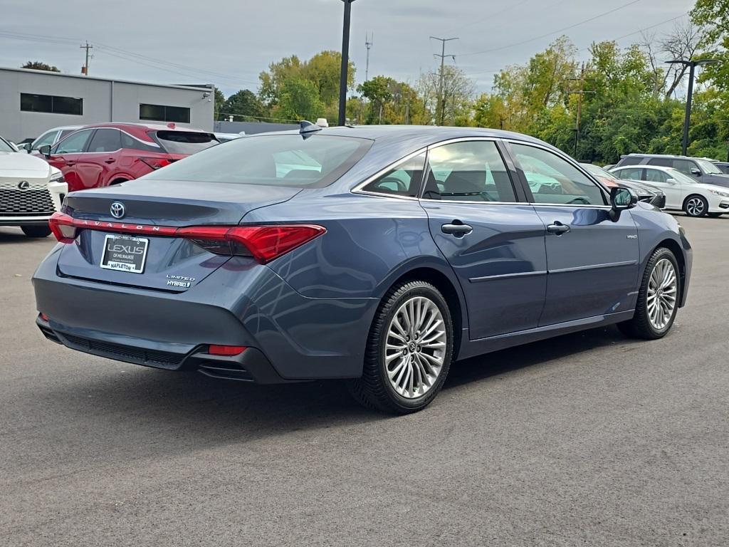 used 2021 Toyota Avalon Hybrid car, priced at $28,800