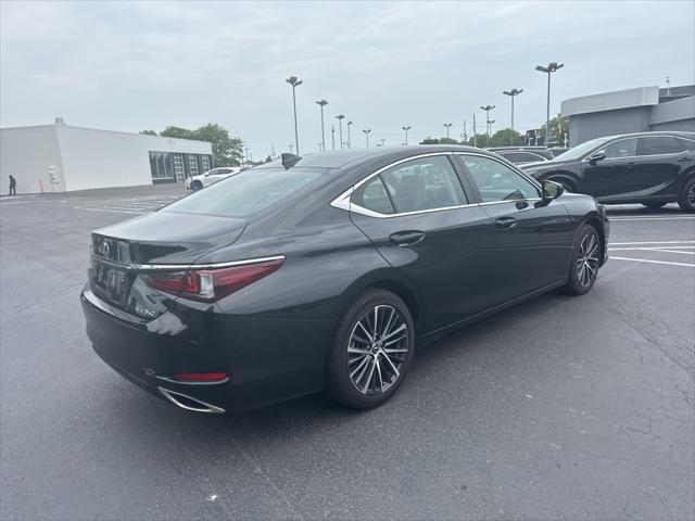 used 2024 Lexus ES 350 car, priced at $43,000