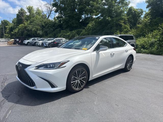used 2025 Lexus ES 350 car, priced at $45,000