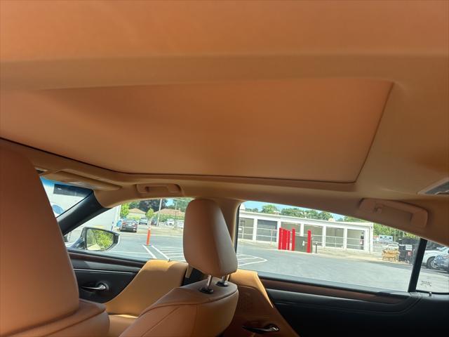 used 2025 Lexus ES 350 car, priced at $45,000