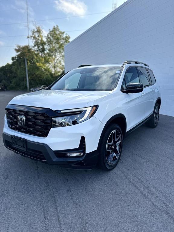 used 2022 Honda Passport car, priced at $32,500