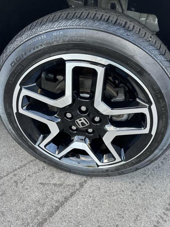 used 2022 Honda Passport car, priced at $32,500